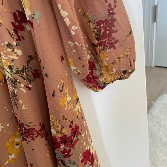 Maurice’s slit sleeve floral tie neck dress. Size Medium. - Picture 5 of 5